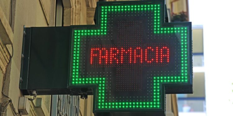 Covid Liguria, al via vaccinazioni in farmacia