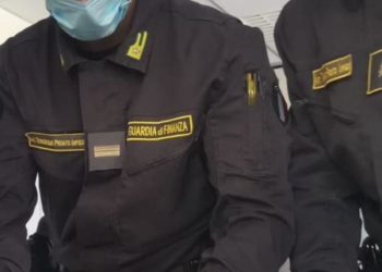 Covid, sequestrate in tutta Italia oltre 60 milioni di mascherine pericolose