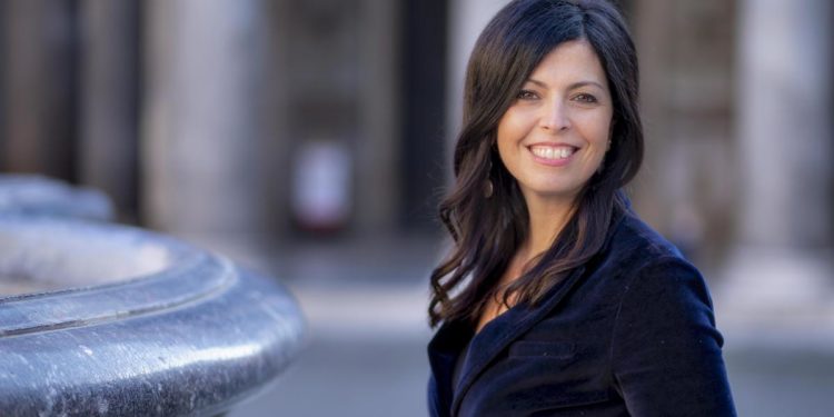 Sottosegretaria Floridia: “Lavoriamo affinché Dad sia ultimo miglio a normalità”