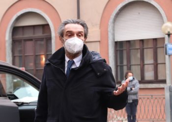 Lombardia zona arancione scuro, Fontana: “Numeri non migliorano”