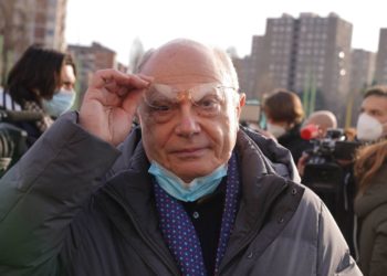 Galli: “Terza ondata covid farà molti morti”