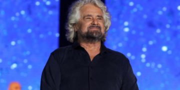 Grillo: “Draghi uomo di parola, non è banchiere senza sentimenti”