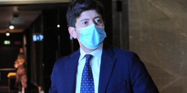 Speranza: “La curva dei contagi risale”