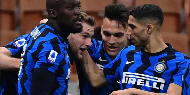 Inter-Atalanta 1-0, gol di Skriniar e fuga scudetto continua