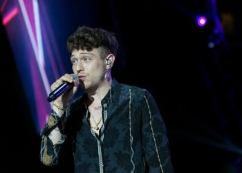Sanremo 2021, tampone molecolare Irama negativo