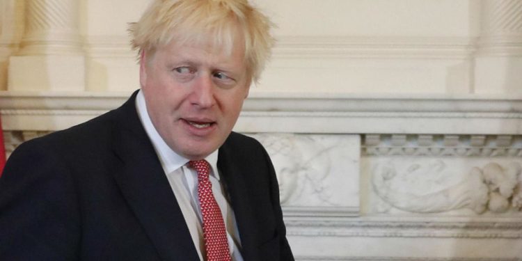 Covid, Gran Bretagna allenta stretta. Johnson: “Grande giorno”