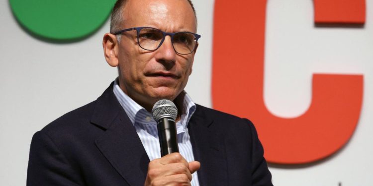 Pd, Letta preoccupato. E aumenta il pressing per il ritorno ai vertici