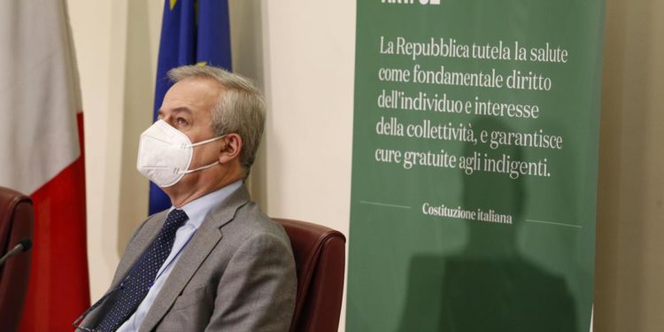 Zona rossa, Locatelli: “Curva contagio covid risale”