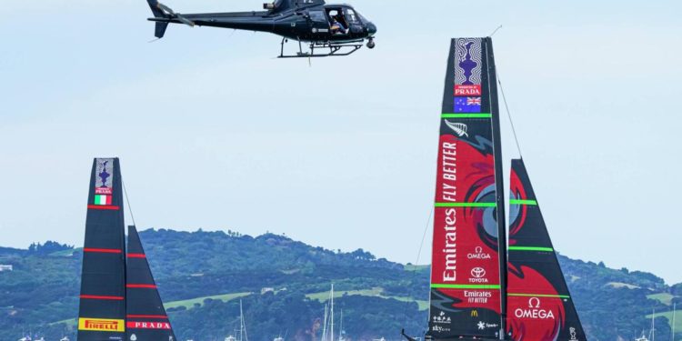 Coppa America 2021, Luna Rossa-New Zealand: regate rinviate