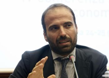 Pranzo vietato e multa per il deputato Marattin: “Confermo scuse”