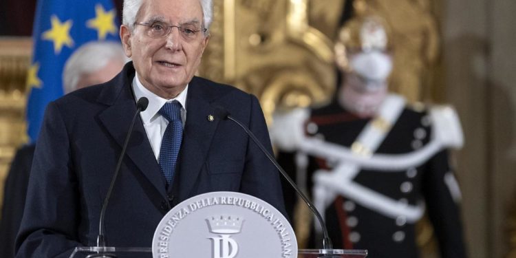 Covid, Mattarella: “Italia in emergenza ha mostrato unità e coesione”