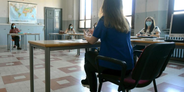 Maturità 2021 al via il 16 giugno, come si svolgerà: ordinanza