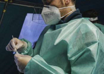 Vaccino Covid, inviate task force in Molise e Basilicata