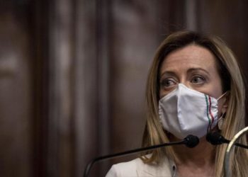 Insulti a Meloni, Prof. Gozzini senza stipendio per tre mesi