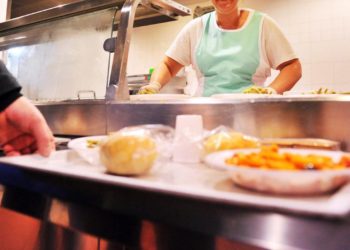 Covid, con la pandemia povertà in aumento