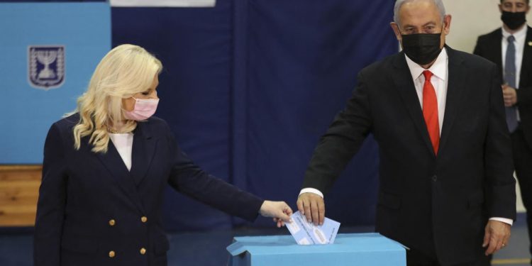 Israele, elezioni: Netanyahu primo ma ha bisogno di Yamina