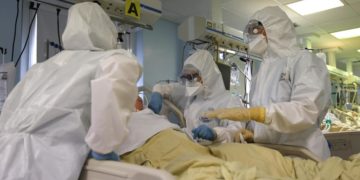 Covid Italia, da variante inglese quasi 9 casi su 10