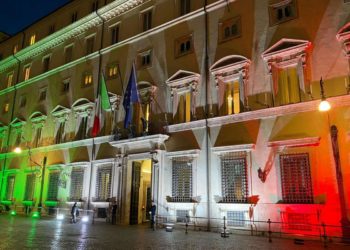 Zona rossa, regole weekend e Pasqua: decide il governo