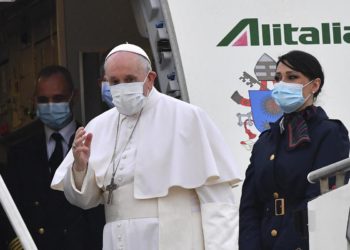 Iraq, inizia lo storico viaggio del Papa