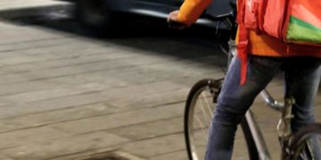 Rider eroe sventa furto in un bar e fa arrestare il ladro