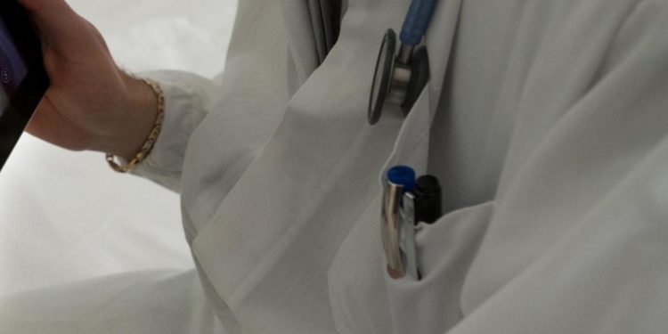 Scuola, Giannelli (Presidi): “tamponi obbligatori per tutti ma non si sanzioni chi rifiuta vaccino”