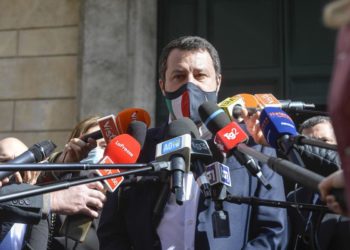 Vaccino Covid, Salvini: “Italia si muova per suo conto o non ne usciamo”