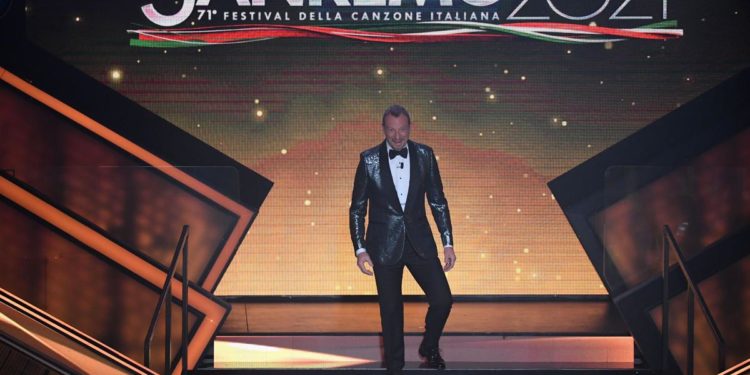 Sanremo, ecco la prima classifica generale provvisoria dei 26 Big