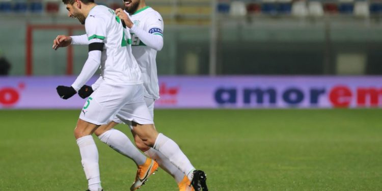 Sassuolo-Napoli 3-3 al fotofinish