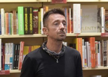 Scanzi vaccinato, su ipotesi stop valuta commissione Rai