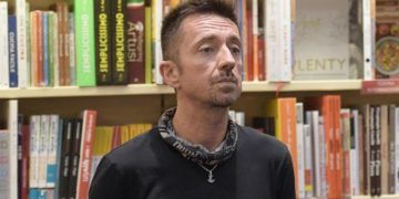 Scanzi vaccinato, su ipotesi stop valuta commissione Rai