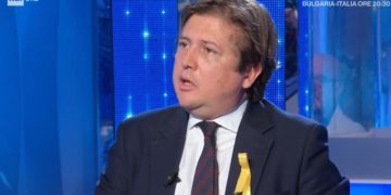 Vaccino covid, Sileri: “Per Pasqua 12 milioni di dosi somministrate”
