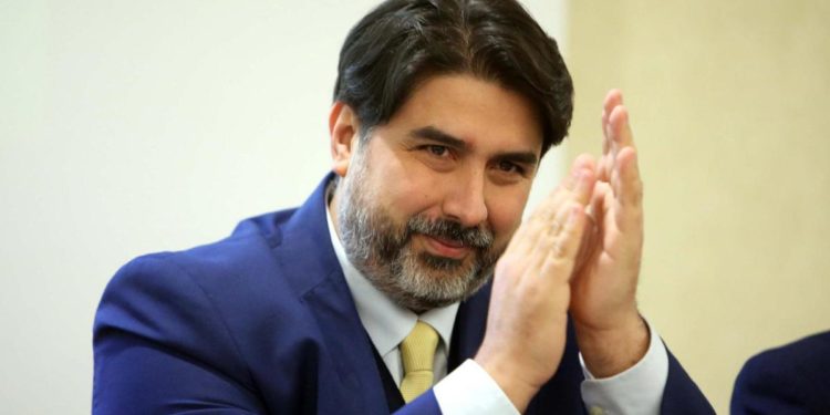 Sardegna zona bianca, Solinas proroga le misure