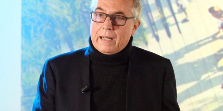 Covid, Stefano Boeri dimesso dal Niguarda di Milano