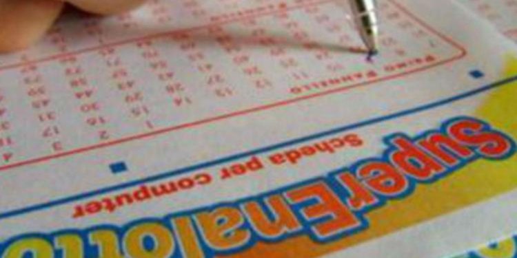 Superenalotto, nessun 6: jackpot sale a 116,3 milioni
