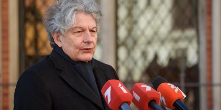 Covid, Breton: “Immunità a metà luglio in Europa”