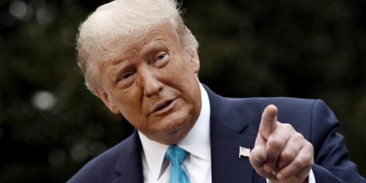 Trump invita i repubblicani a vaccinarsi: “E’ sicuro e funziona”