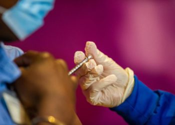 Covid, Biden: “Vacciniamo a tempi di record”