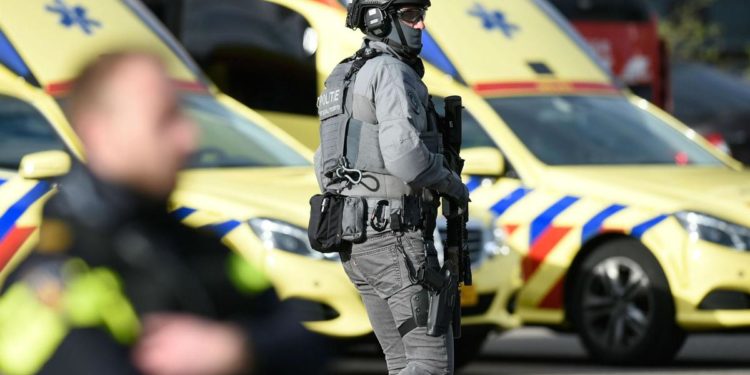 Olanda, ordigno esploso vicino laboratorio analisi Covid