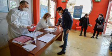 Covid Calabria, oggi 300 contagi e 13 morti: bollettino 30 marzo