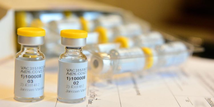 Vaccino covid Johnson&Johnson approvato in Europa