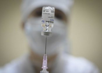 Covid Russia, terzo vaccino pronto per sperimentazione