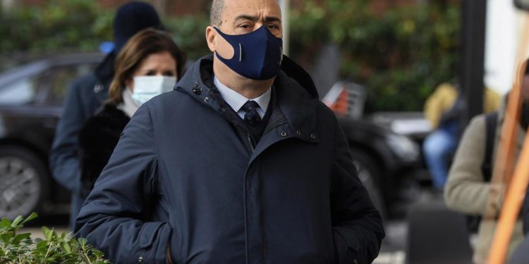 Zingaretti dopo le dimissioni: “Momento complicato per Pd”