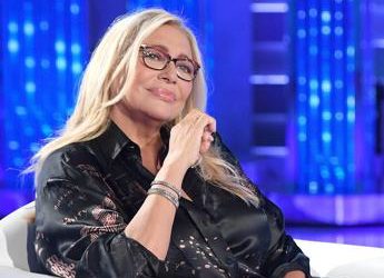 Sanremo 2023, Mara Venier invita Blanco a Domenica In: “Vieni a scusarti”