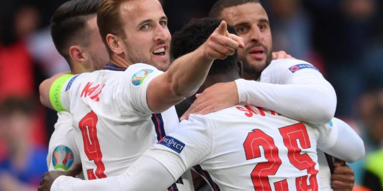 Euro 2020, Inghilterra e Croazia agli ottavi di finale