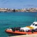 Migranti, raffica di sbarchi a Lampedusa: hotspot al collasso