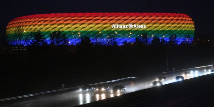 Euro 2020, Uefa: no a Allianz Arena color arcobaleno