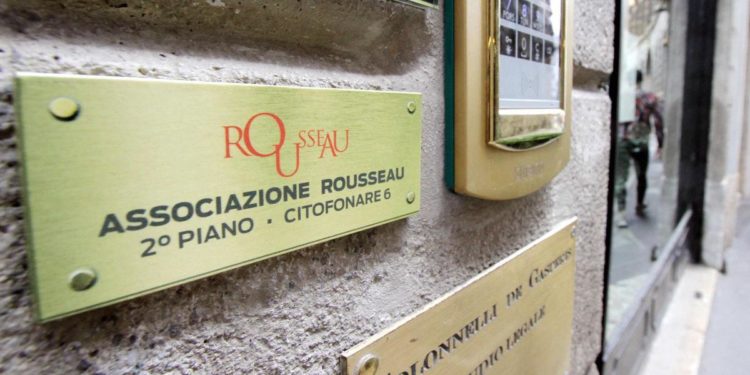 M5S, Garante Privacy: “Entro 5 giorni Rousseau consegni dati iscritti”