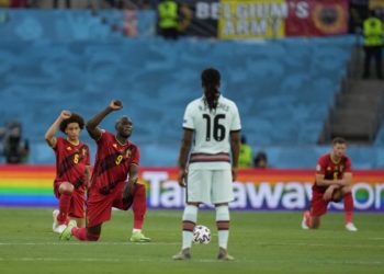 Euro 2020, Italia si inginocchia? Azzurri verso il sì