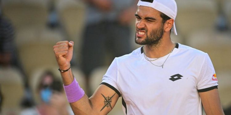 Roland Garros, Berrettini al terzo turno