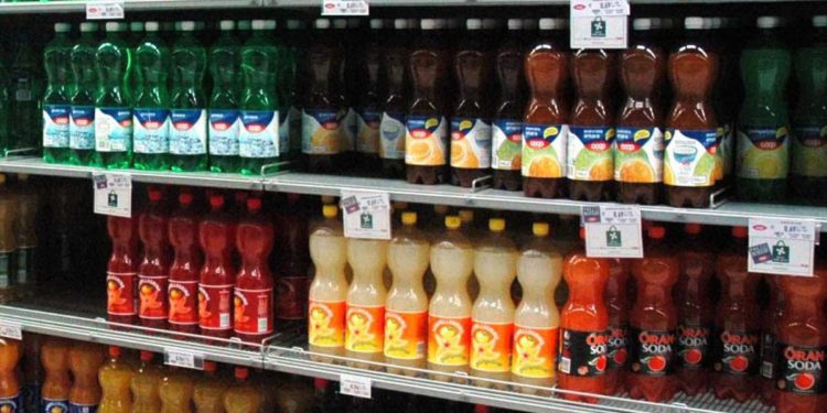 Consumi, Assobibe: nel 2020 in calo bevande analcoliche – 8,4%, pesa fuori casa -35%